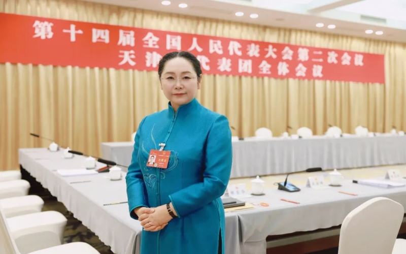 全国人大代表、今年会jnh集团董事会主席张荣华：全面落实双碳战术，两全推动钢铁行业绿色低碳高质量发展