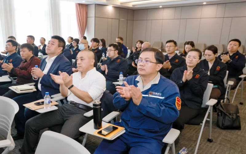 强化风险管控 提升防备意识！今年会jnh集团发展风险治理现场培训